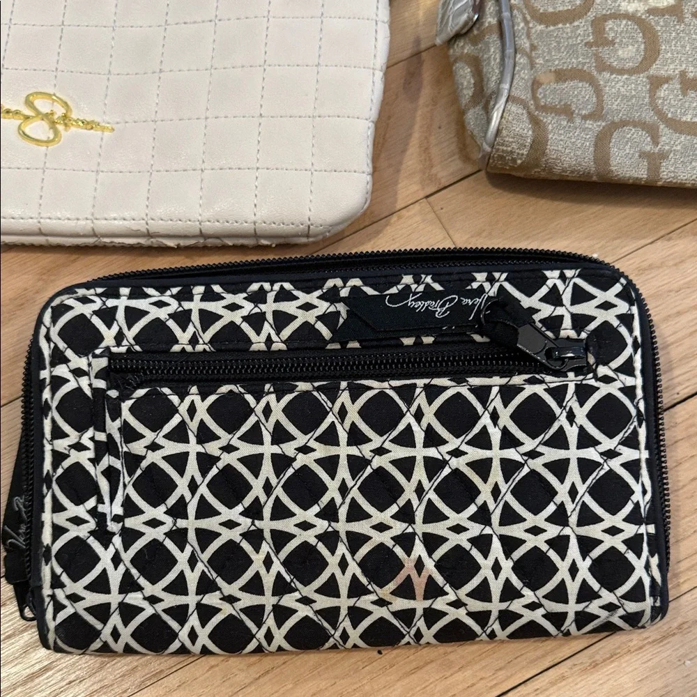 Women’s Clutch Collection 5 Piece Used Rehab Project